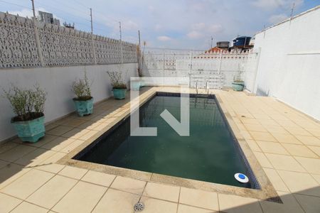 Casa de condomínio para alugar com 250m², 2 quartos e 4 vagasPiscina