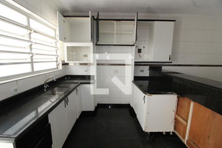 Casa de condomínio para alugar com 250m², 2 quartos e 4 vagasCozinha