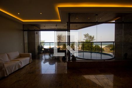 Sala de apartamento para alugar com 3 quartos, 200m² em Barra da Tijuca, Rio de Janeiro