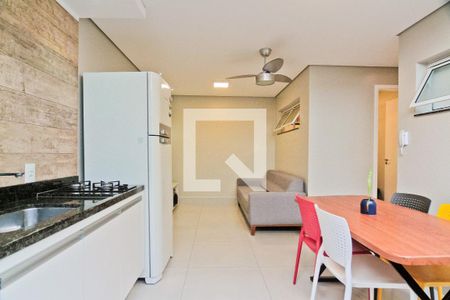 Casa à venda com 160m², 3 quartos e 2 vagas Casa à venda com 160m², 3 quartos e 2 vagasÁrea externa