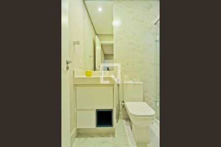 Casa à venda com 160m², 3 quartos e 2 vagas Casa à venda com 160m², 3 quartos e 2 vagasBanheiro da Suíte 2