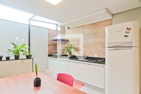 Casa à venda com 160m², 3 quartos e 2 vagas Casa à venda com 160m², 3 quartos e 2 vagasÁrea externa