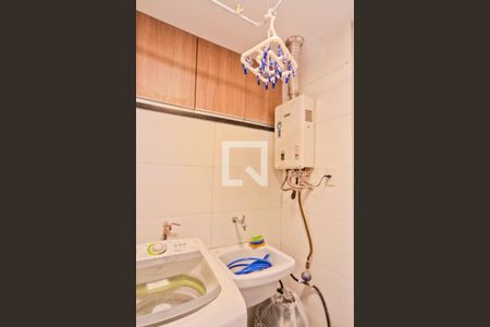 Casa à venda com 160m², 3 quartos e 2 vagas Casa à venda com 160m², 3 quartos e 2 vagasÁrea de Serviço