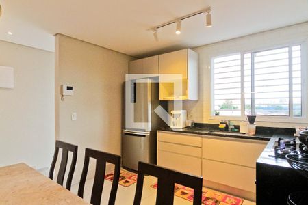 Casa à venda com 160m², 3 quartos e 2 vagas Casa à venda com 160m², 3 quartos e 2 vagasCozinha