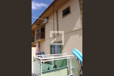 Casa à venda com 120m², 2 quartos e 3 vagasQuintal