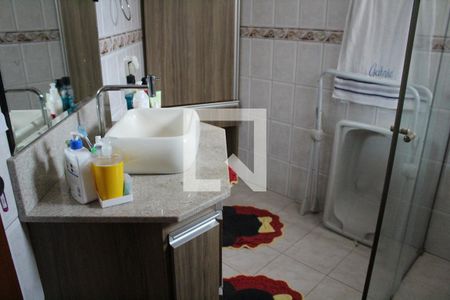 Casa à venda com 120m², 2 quartos e 3 vagasBanheiro da Suíte 2