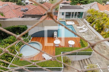 Apartamento à venda com 156m², 3 quartos e 3 vagas Apartamento à venda com 156m², 3 quartos e 3 vagasVista da Sacada