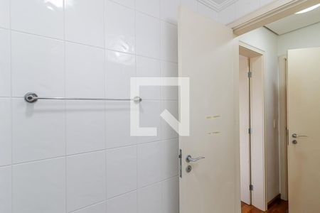Apartamento à venda com 156m², 3 quartos e 3 vagas Apartamento à venda com 156m², 3 quartos e 3 vagasBanheiro da Suíte 1