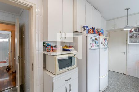 Apartamento à venda com 156m², 3 quartos e 3 vagas Apartamento à venda com 156m², 3 quartos e 3 vagasCozinha