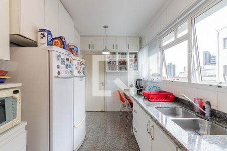 Apartamento à venda com 156m², 3 quartos e 3 vagas Apartamento à venda com 156m², 3 quartos e 3 vagasCozinha