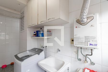 Apartamento à venda com 156m², 3 quartos e 3 vagas Apartamento à venda com 156m², 3 quartos e 3 vagasÁrea de Serviço