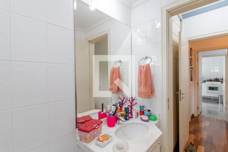 Apartamento à venda com 156m², 3 quartos e 3 vagas Apartamento à venda com 156m², 3 quartos e 3 vagasBanheiro da Suíte 2