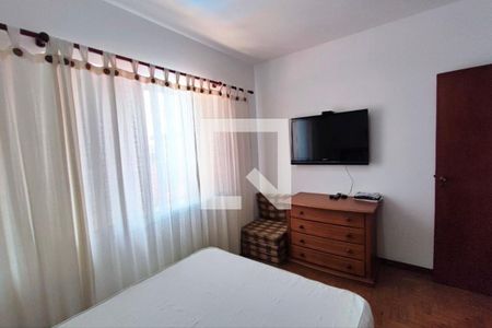 Casa à venda com 256m², 4 quartos e 3 vagas Casa à venda com 256m², 4 quartos e 3 vagasQuarto 3