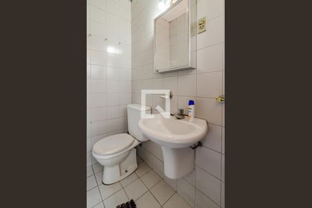 Casa à venda com 300m², 3 quartos e 4 vagasBanheiro edícula