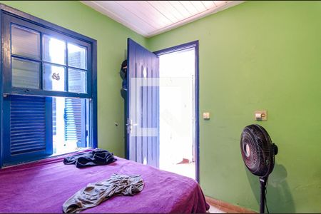 Casa à venda com 300m², 3 quartos e 4 vagasQuarto edícula