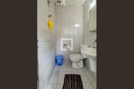 Casa à venda com 300m², 3 quartos e 4 vagasBanheiro edícula
