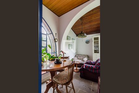 Casa à venda com 300m², 3 quartos e 4 vagasHall de entrada