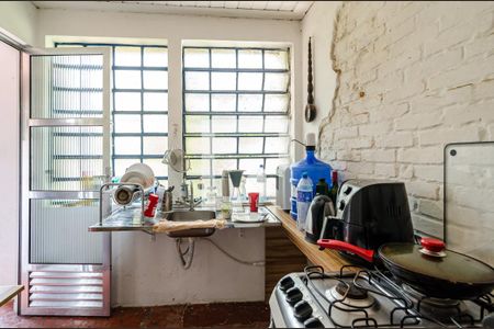 Casa à venda com 300m², 3 quartos e 4 vagasCozinha edícula