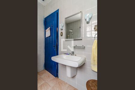 Casa à venda com 300m², 3 quartos e 4 vagasBanheiro