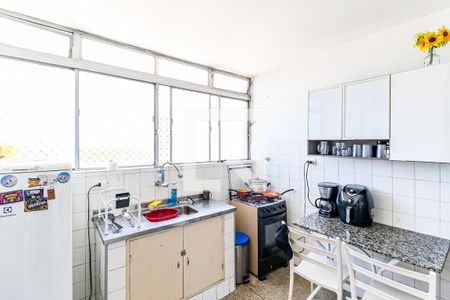 Apartamento à venda com 69m², 2 quartos e 1 vagaCozinha