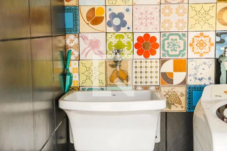 Apartamento à venda com 140m², 2 quartos e 2 vagas Apartamento à venda com 140m², 2 quartos e 2 vagasÁrea de Serviço