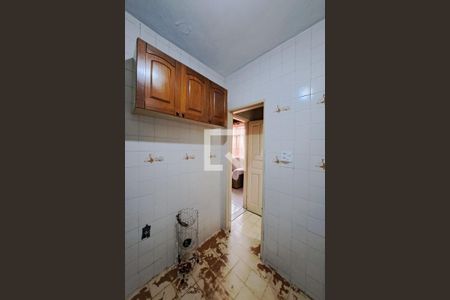 Casa à venda com 140m², 2 quartos e 1 vaga Casa à venda com 140m², 2 quartos e 1 vagaCozinha