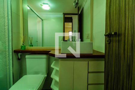 Apartamento para alugar com 55m², 2 quartos e 1 vaga Apartamento para alugar com 55m², 2 quartos e 1 vagaBanheiro