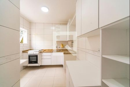 Casa de condomínio à venda com 100m², 3 quartos e 2 vagas Casa de condomínio à venda com 100m², 3 quartos e 2 vagasCozinha