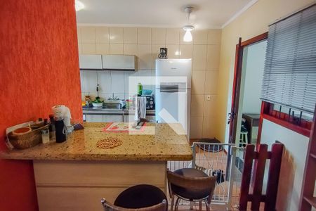 Casa à venda com 135m², 3 quartos e 2 vagasCozinha