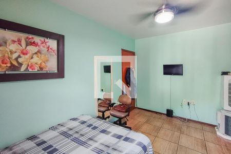 Casa à venda com 135m², 3 quartos e 2 vagasQuarto