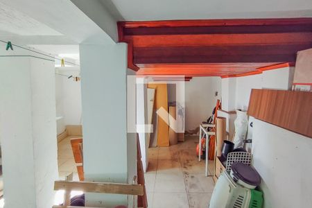 Casa à venda com 135m², 3 quartos e 2 vagasÁrea de serviço