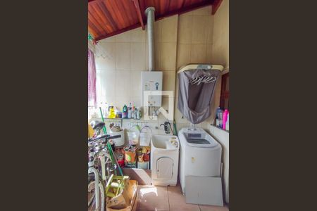 Casa à venda com 135m², 3 quartos e 2 vagasÁrea de serviço