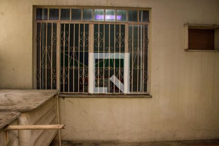 Casa para alugar com 185m², 4 quartos e 1 vagaQuarto 03 (2º Andar) - Janela