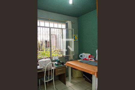 Quarto 01 (Térreo) de casa para alugar com 4 quartos, 185m² em Madureira, Rio de Janeiro
