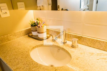 Apartamento para alugar com 72m², 2 quartos e 1 vaga Apartamento para alugar com 72m², 2 quartos e 1 vagaBanheiro 1 Pia