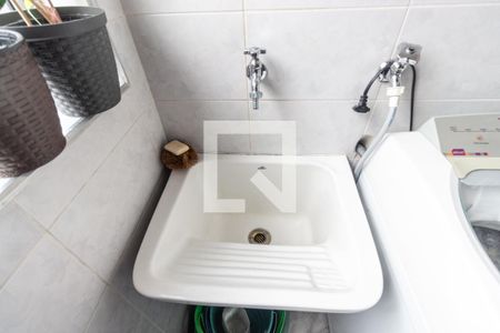 Apartamento à venda com 67m², 3 quartos e 1 vagaÁrea de serviço