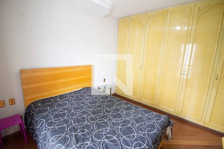Apartamento à venda com 275m², 4 quartos e 3 vagasQuarto 3