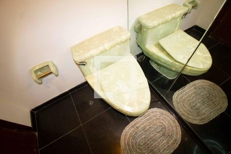 Apartamento à venda com 275m², 4 quartos e 3 vagasLavabo