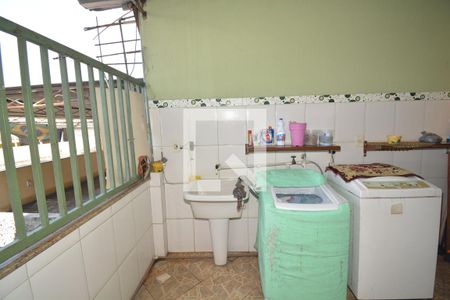 Apartamento à venda com 70m², 2 quartos e 1 vagaÁrea de Serviço