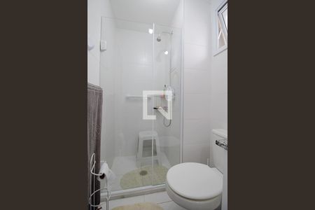 Apartamento à venda com 87m², 2 quartos e 2 vagasBanheiro 