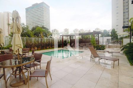 Apartamento à venda com 87m², 2 quartos e 2 vagasÁrea comum - Piscina