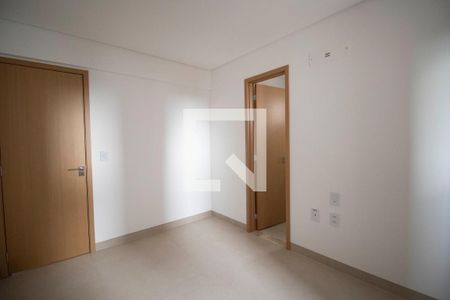 Apartamento para alugar com 72m², 2 quartos e 2 vagasSuíte 1