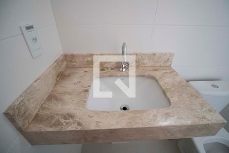 Apartamento para alugar com 72m², 2 quartos e 2 vagasBanheiro da suíte 1