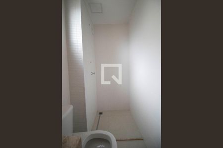 Apartamento para alugar com 72m², 2 quartos e 2 vagasBanheiro da suíte 1