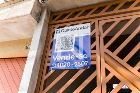 Casa à venda com 290m², 4 quartos e 3 vagasFachada