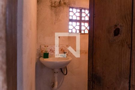 Casa à venda com 290m², 4 quartos e 3 vagasBanheiro de serviço