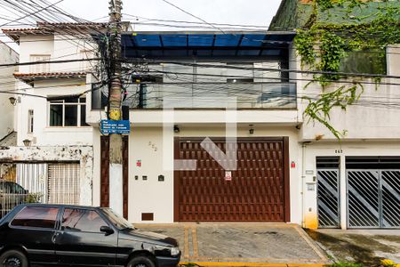 Casa à venda com 280m², 2 quartos e 2 vagas Casa à venda com 280m², 2 quartos e 2 vagasFachada da Casa
