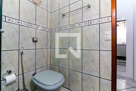 Casa à venda com 280m², 2 quartos e 2 vagas Casa à venda com 280m², 2 quartos e 2 vagasBanheiro do Quarto 1 - Suíte