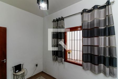 Casa à venda com 280m², 2 quartos e 2 vagas Casa à venda com 280m², 2 quartos e 2 vagasQuarto 2