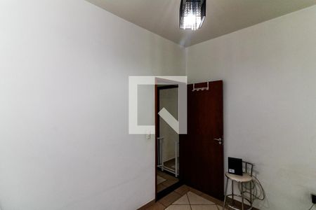 Casa à venda com 280m², 2 quartos e 2 vagas Casa à venda com 280m², 2 quartos e 2 vagasQuarto 2